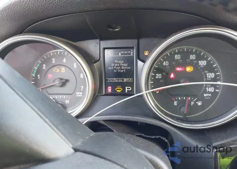 2011 Jeep Grand Cherokee Laredo from USA, damaged, VIN 1J4RR4GG5BC534534